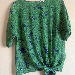 Green Leaf Print Women's knot Top